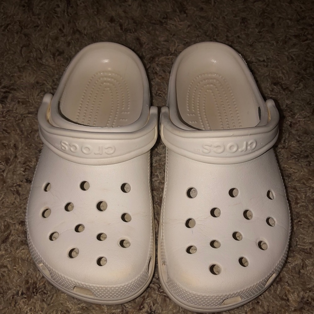 White Used Crocs (Jibbitz included)